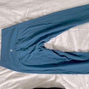 Lululemon Capture Blue Align leggings size 2 length ‘25